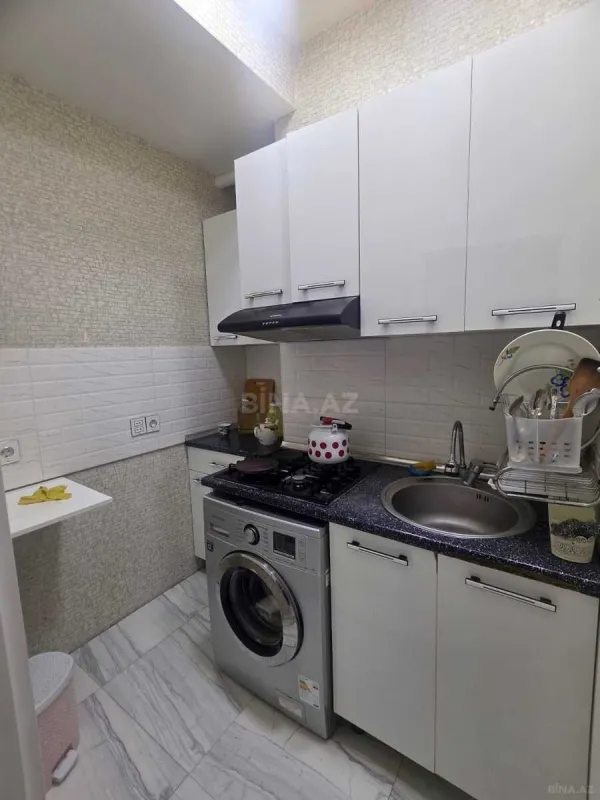 Kirayə verilir 2 otaqlı mənzil 63 m²