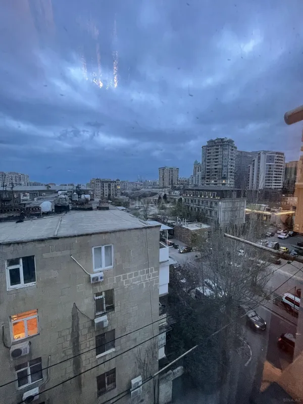 Satılır 1 otaqlı mənzil 45 m²