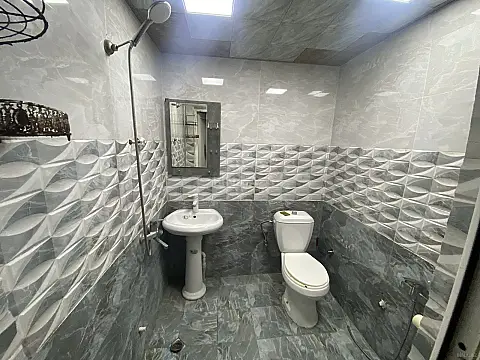 Kirayə verilir 2 otaqlı mənzil 40 m²