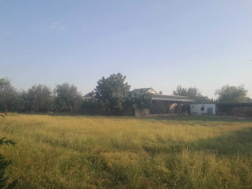 Satılır 5 otaqlı həyət evi 167 m²