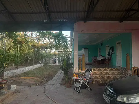 Satılır 5 otaqlı həyət evi 167 m²