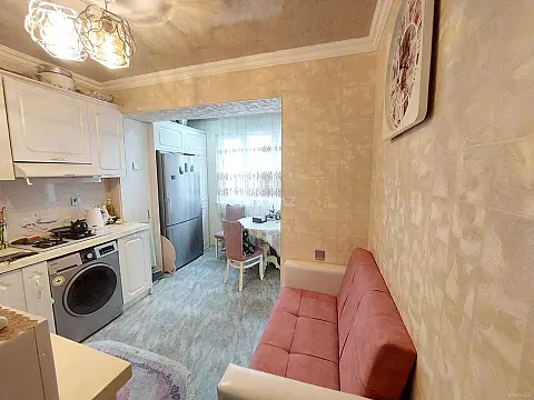 Kirayə verilir 3 otaqlı mənzil 80 m²