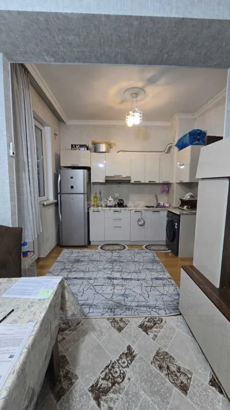 Satılır 2 otaqlı mənzil 44 m²