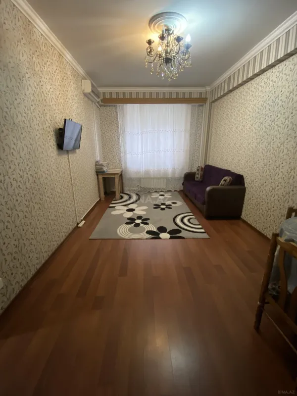 Satılır 2 otaqlı mənzil 60 m²