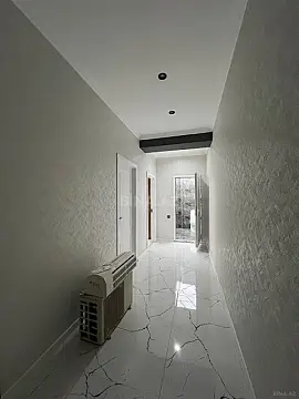 Satılır 2 otaqlı mənzil 58 m²