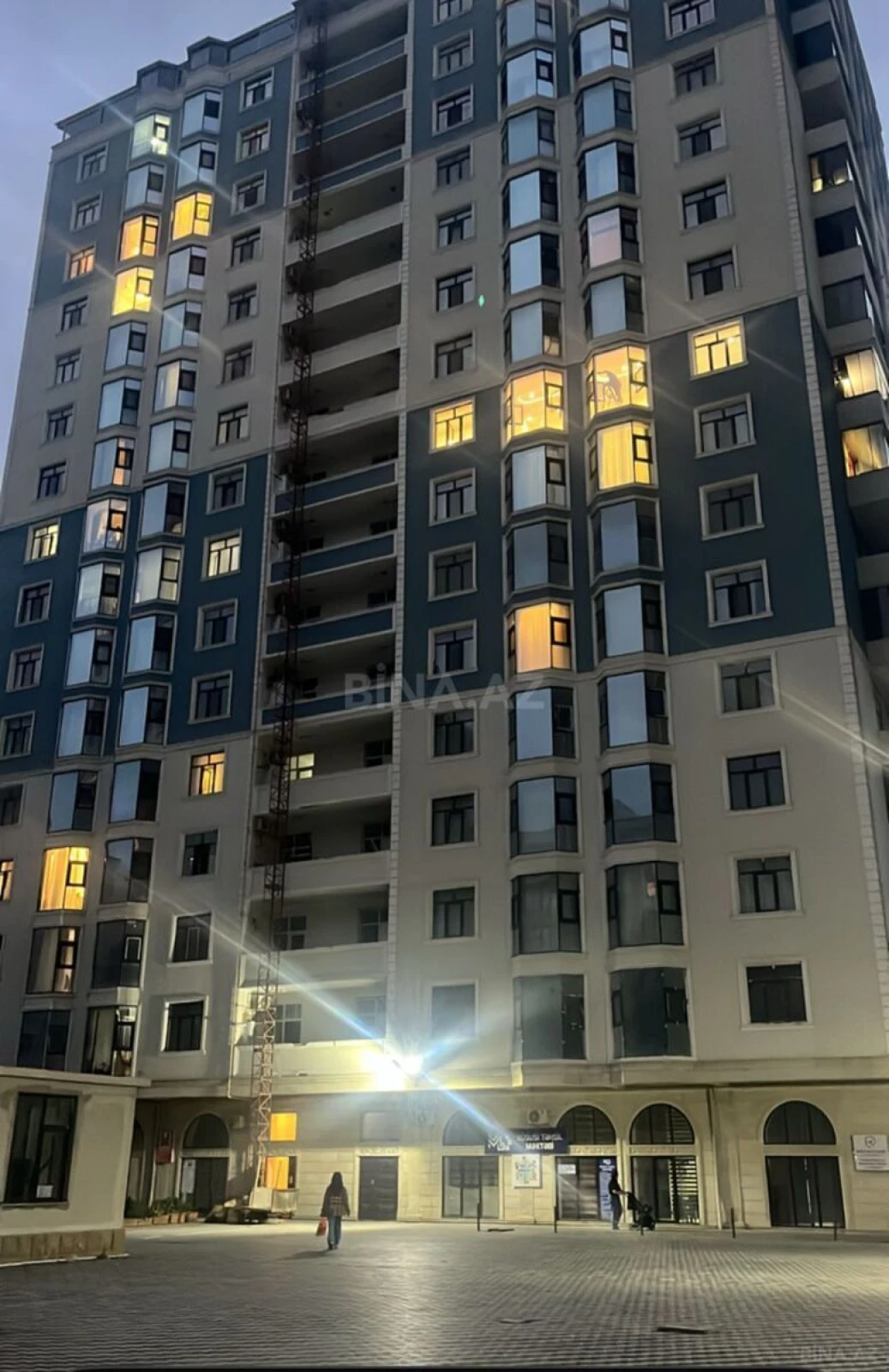 Satılır 3 otaqlı mənzil 69 m²