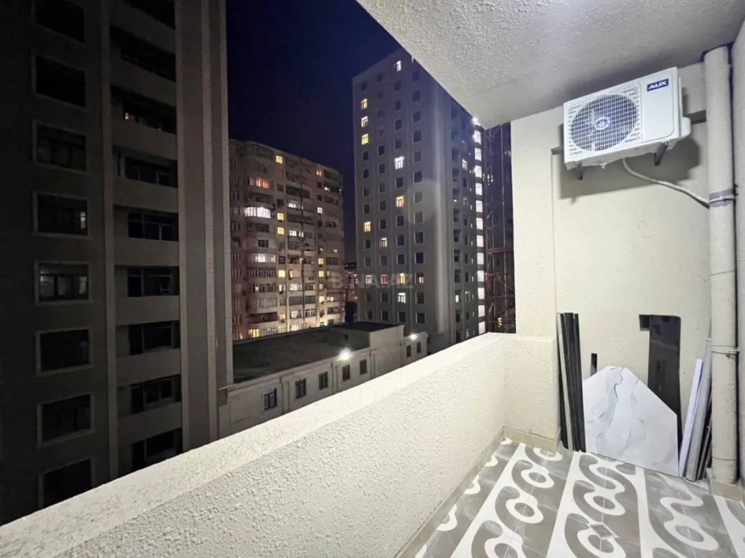 Kirayə verilir 3 otaqlı mənzil 140 m²
