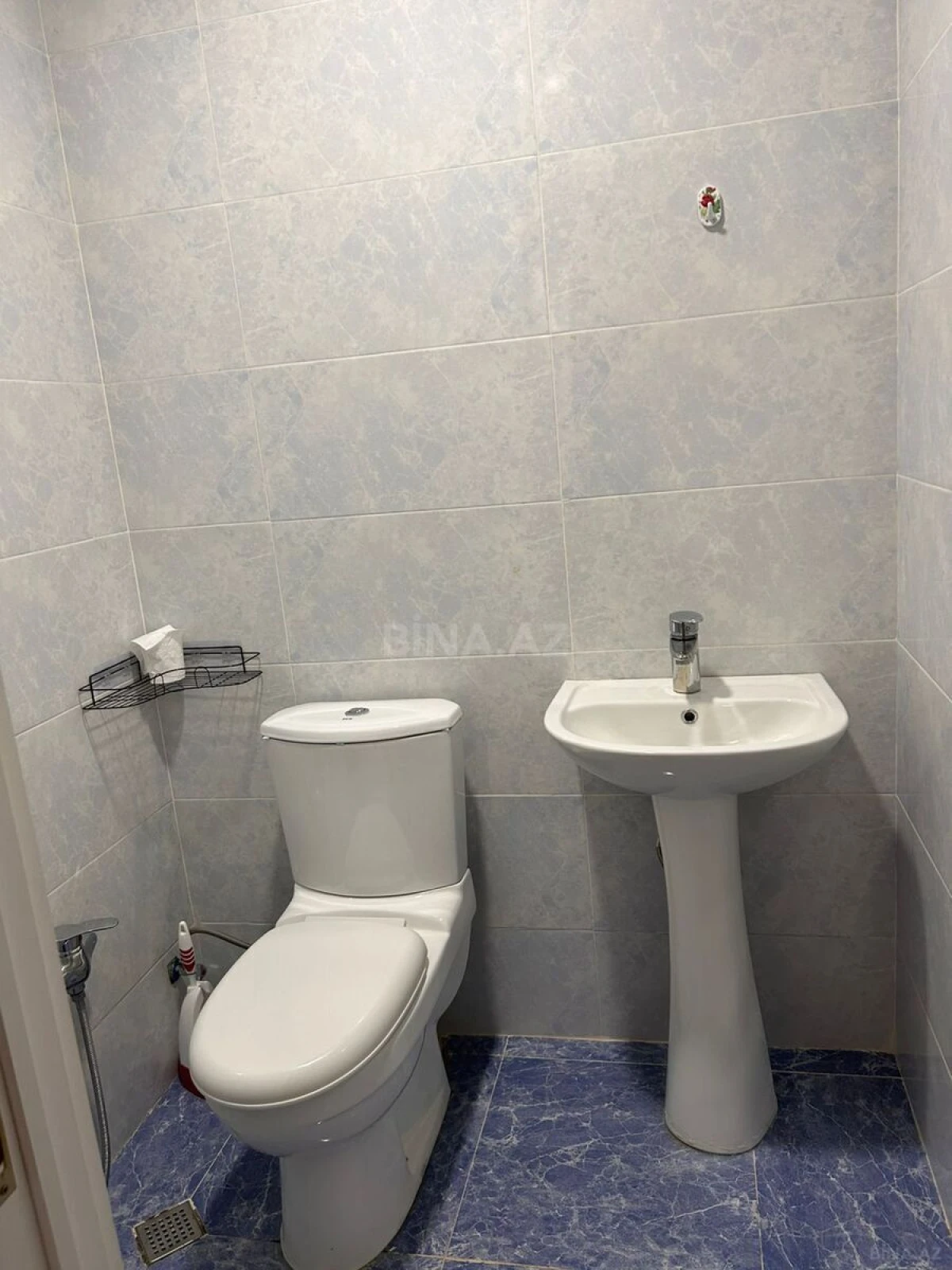Kirayə verilir 3 otaqlı mənzil 77 m²