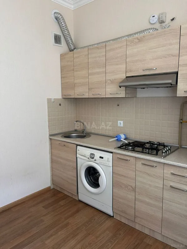 Kirayə verilir 3 otaqlı mənzil 77 m²