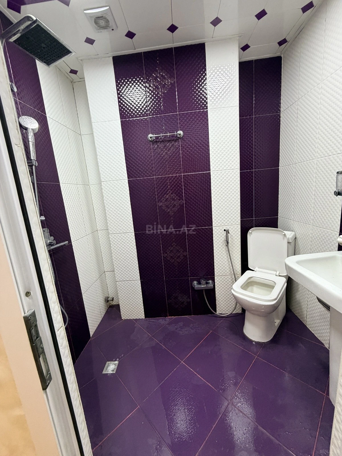 Satılır 3 otaqlı mənzil 84 m²