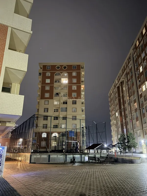 Satılır 3 otaqlı mənzil 84 m²