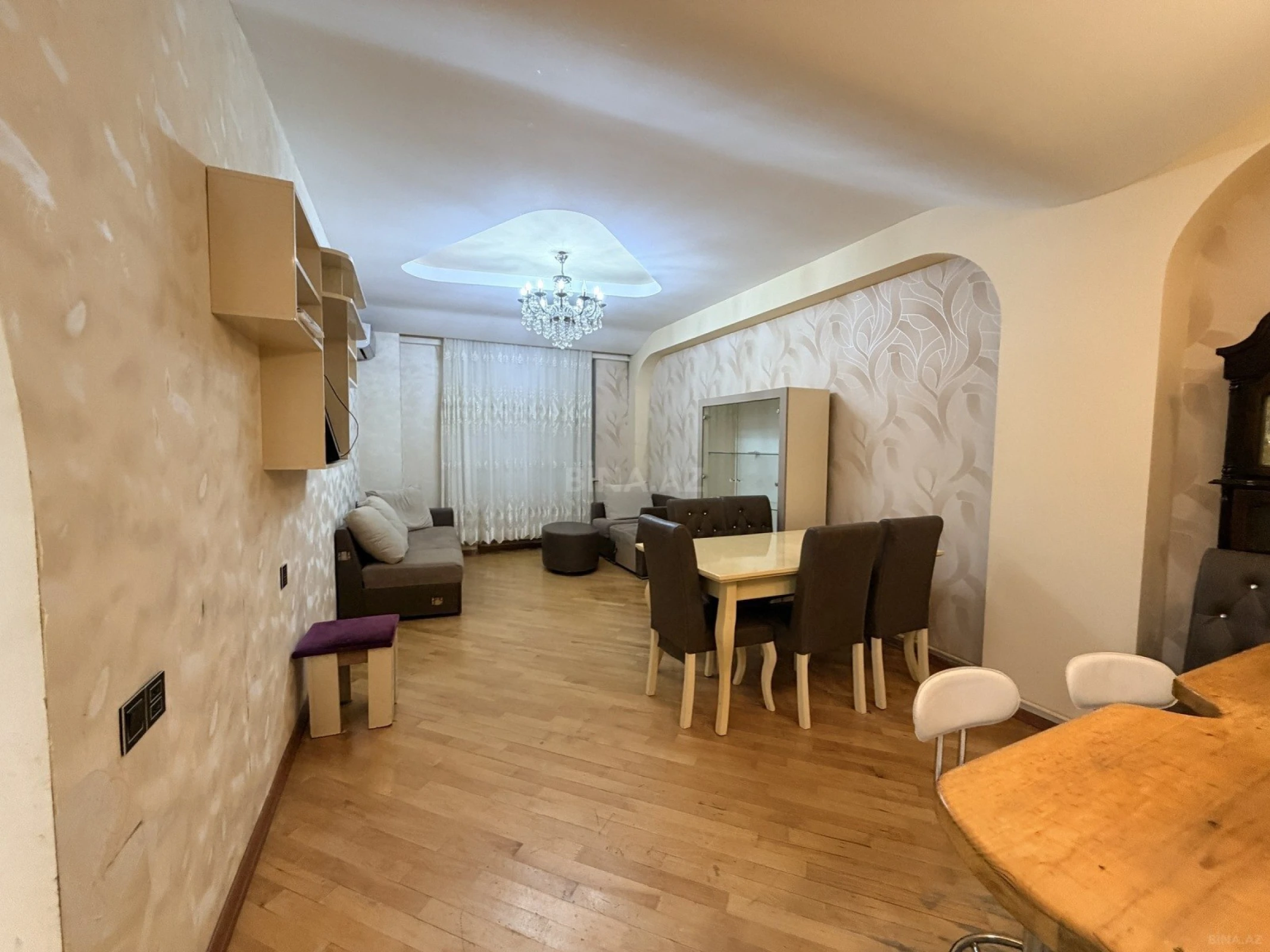 Satılır 3 otaqlı mənzil 84 m²
