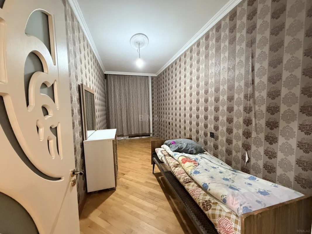Satılır 3 otaqlı mənzil 84 m²