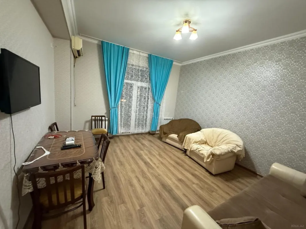Kirayə verilir 2 otaqlı mənzil 55 m²