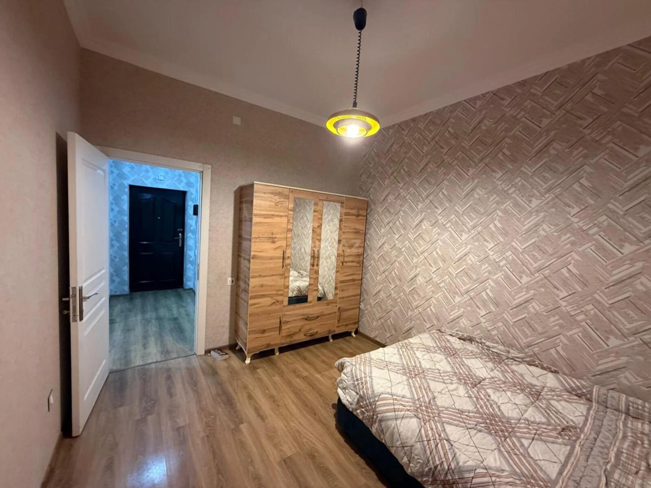 Kirayə verilir 2 otaqlı mənzil 55 m²