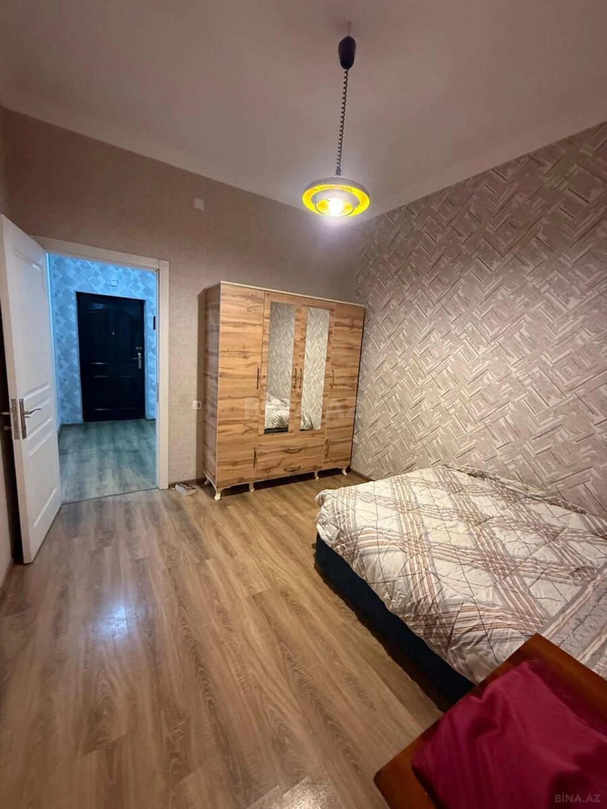 Kirayə verilir 2 otaqlı mənzil 55 m²