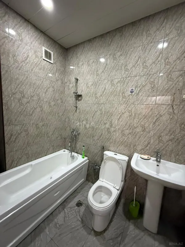 Kirayə verilir 2 otaqlı mənzil 55 m²