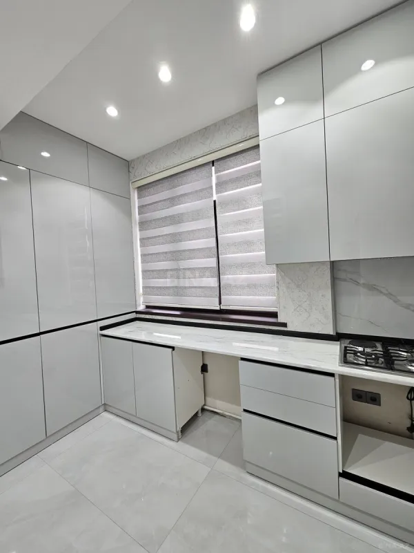 Satılır 3 otaqlı mənzil 79 m²