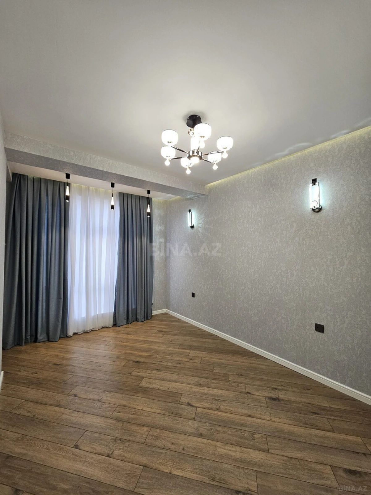 Satılır 3 otaqlı mənzil 79 m²