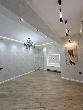Satılır 3 otaqlı mənzil 79 m²