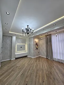 Satılır 3 otaqlı mənzil 79 m² — Bakı, Yeni Günəşli 3 otaq 79.00 m²