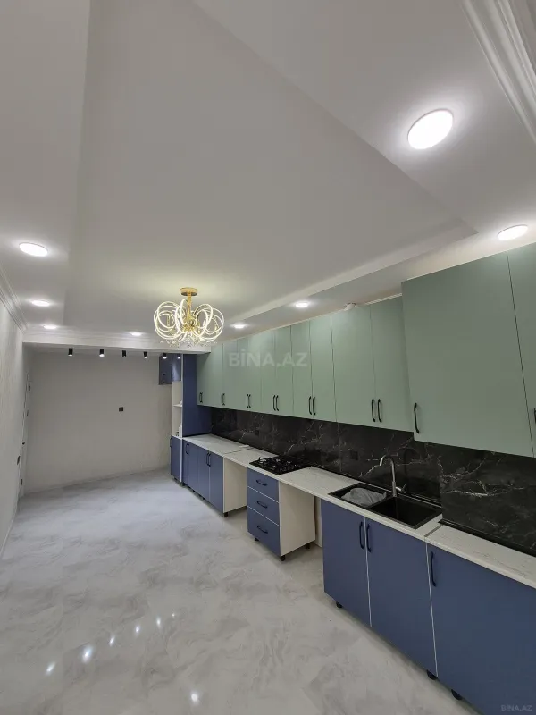Satılır 3 otaqlı mənzil 105 m²