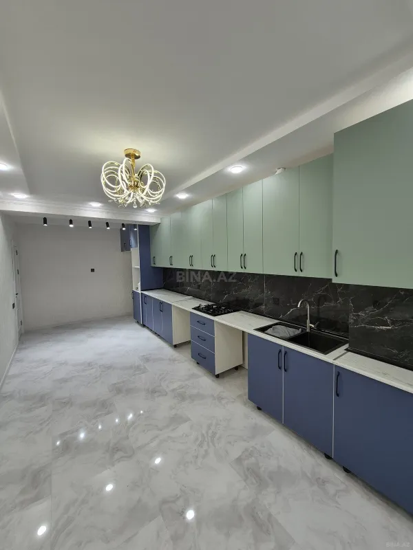 Satılır 3 otaqlı mənzil 105 m²