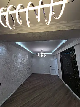 Satılır 3 otaqlı mənzil 105 m²