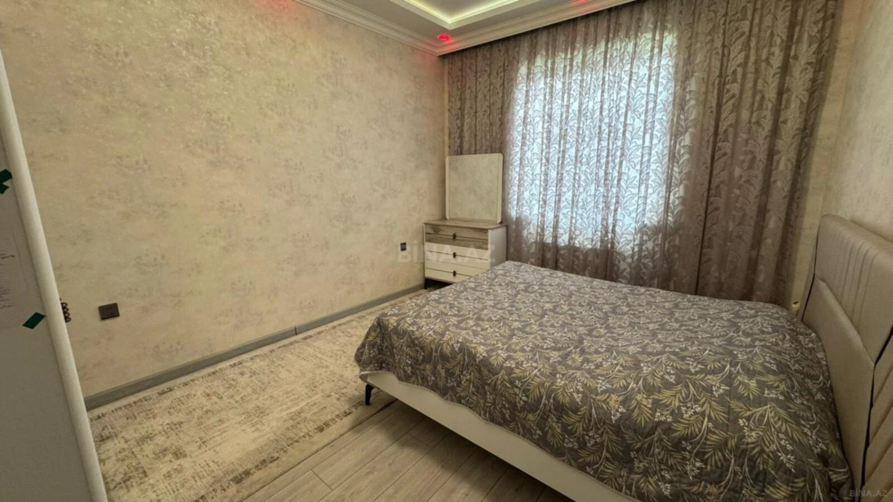 Satılır 3 otaqlı həyət evi 120 m²