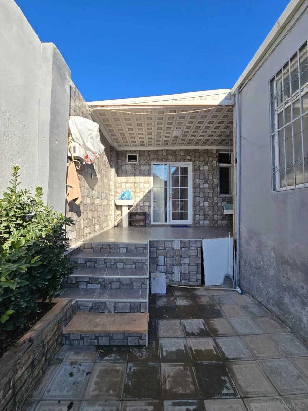 Satılır 4 otaqlı həyət evi 72 m²