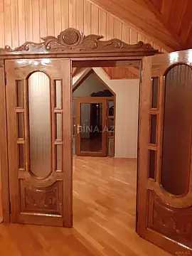 Satılır 8 otaqlı həyət evi 500 m²