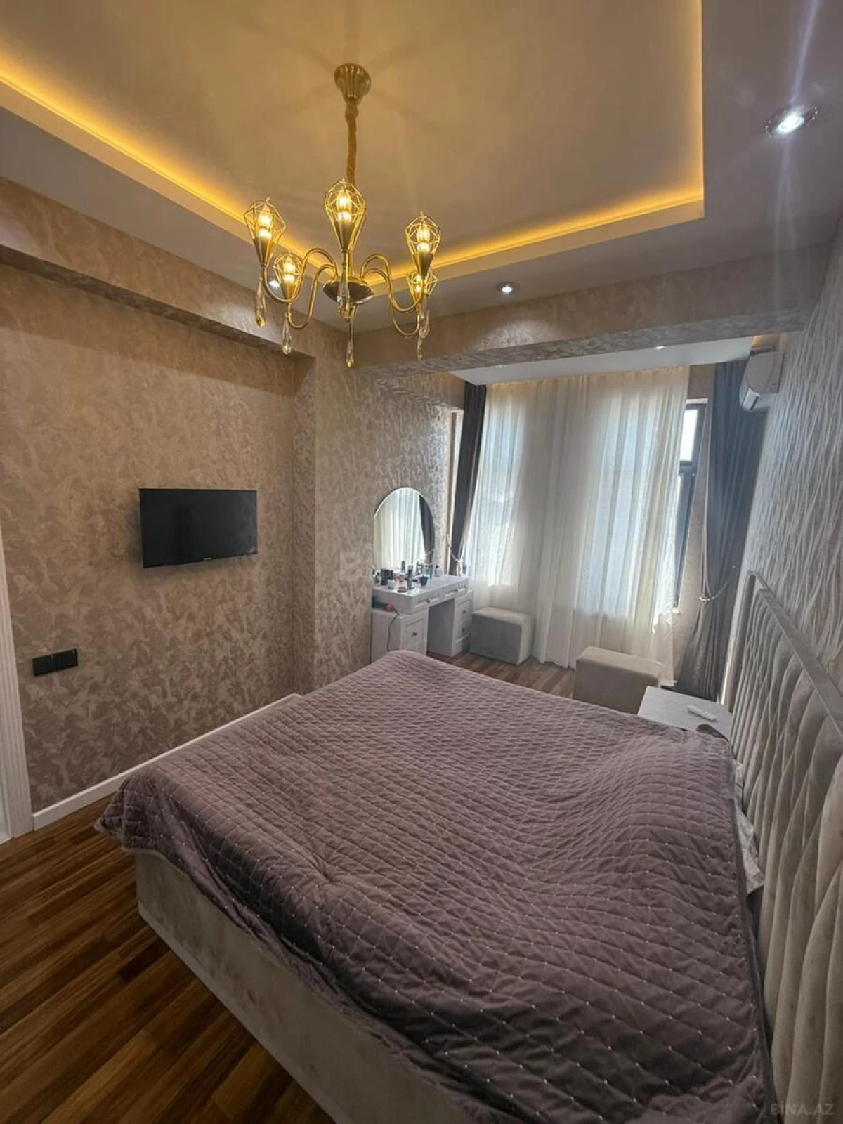 Kirayə verilir 3 otaqlı mənzil 125 m²