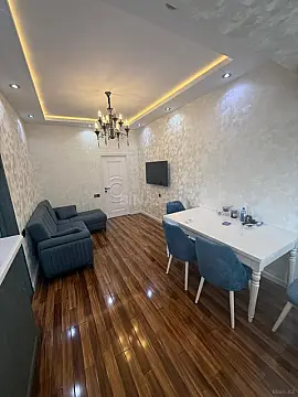 Kirayə verilir 3 otaqlı mənzil 125 m² — Bakı, İnşaatçılar 3 otaq 125.00 m²