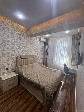 Kirayə verilir 3 otaqlı mənzil 125 m²