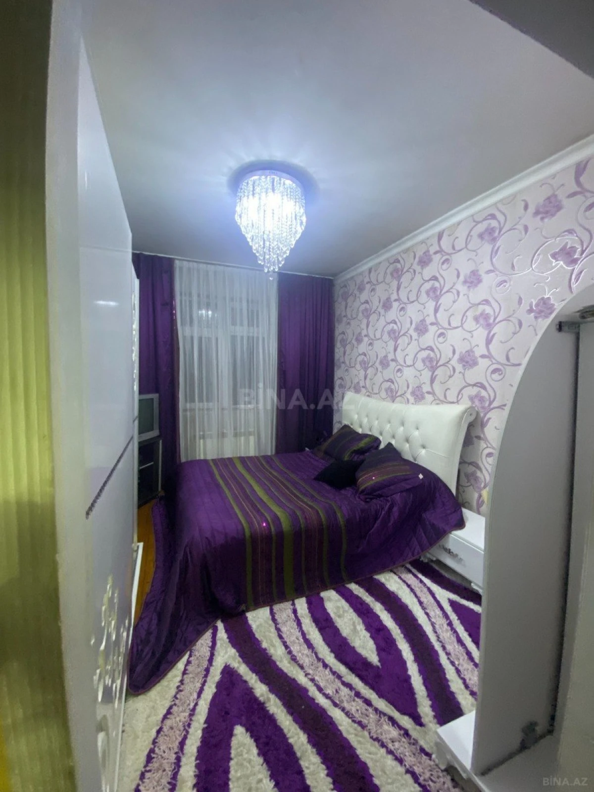 Satılır 2 otaqlı mənzil 70 m²