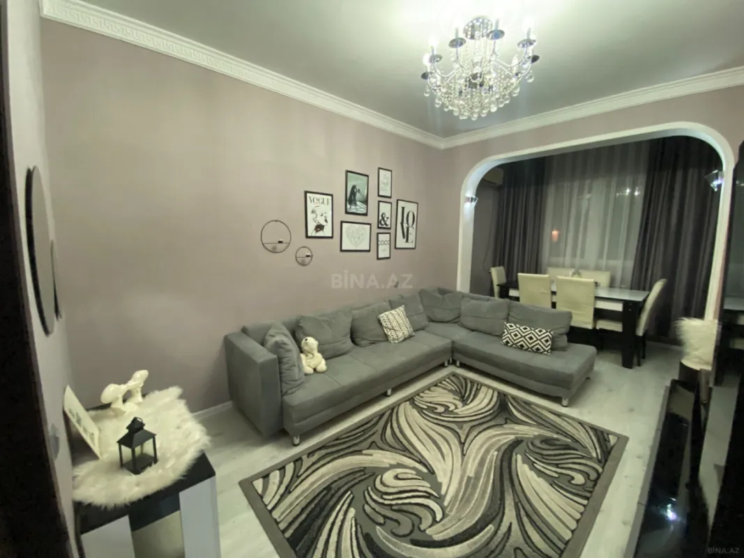 Satılır 2 otaqlı mənzil 70 m²