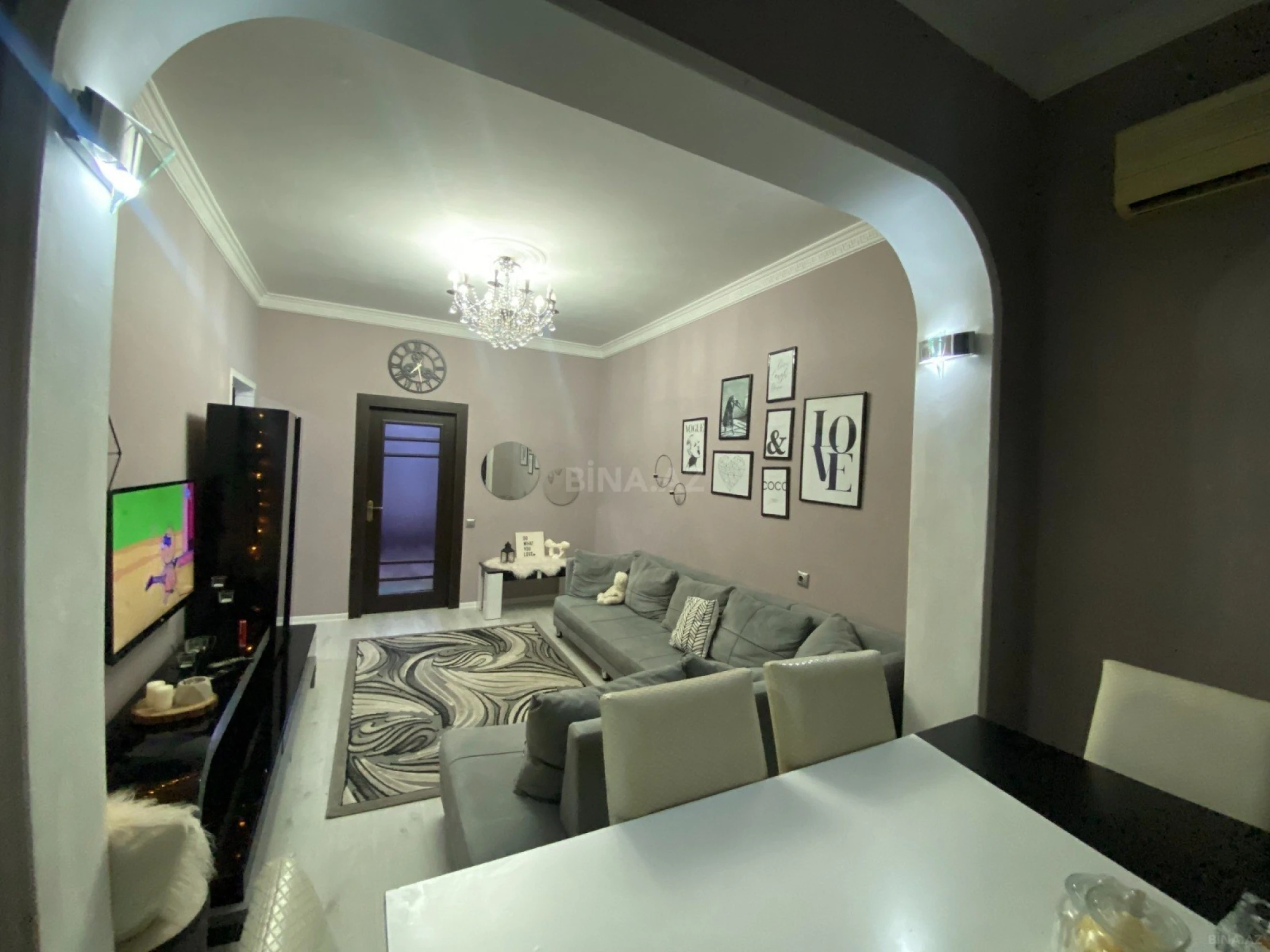 Satılır 2 otaqlı mənzil 70 m²
