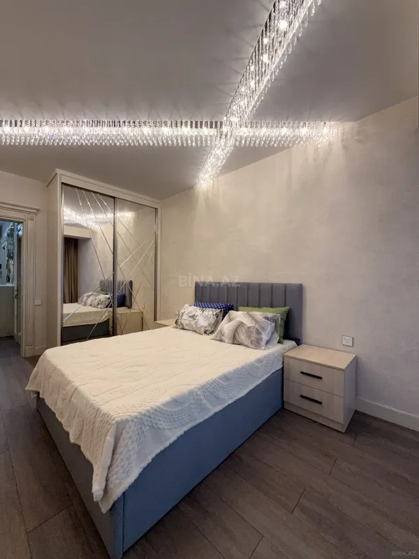 Satılır 2 otaqlı mənzil 64 m²