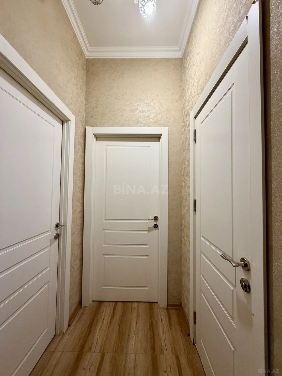 Kirayə verilir 2 otaqlı mənzil 45 m²