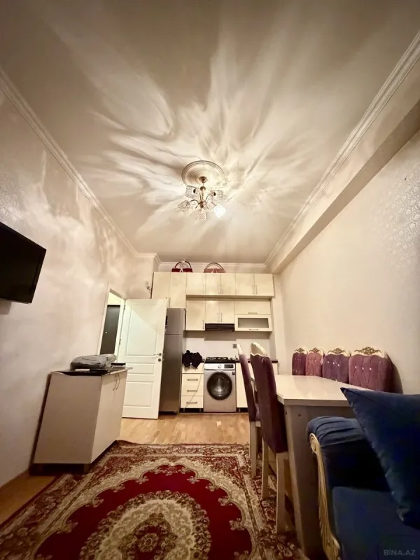 Kirayə verilir 2 otaqlı mənzil 45 m²