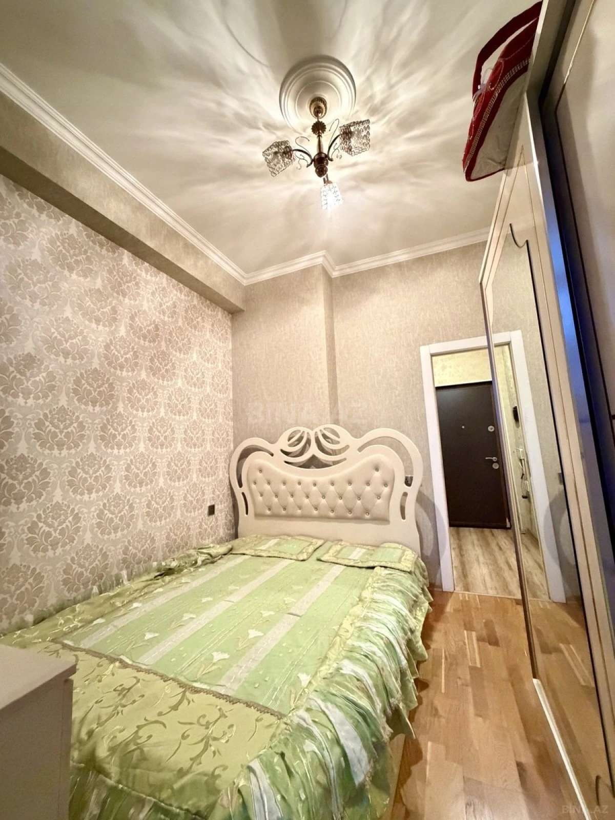 Kirayə verilir 2 otaqlı mənzil 45 m²