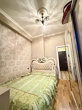 Kirayə verilir 2 otaqlı mənzil 45 m²