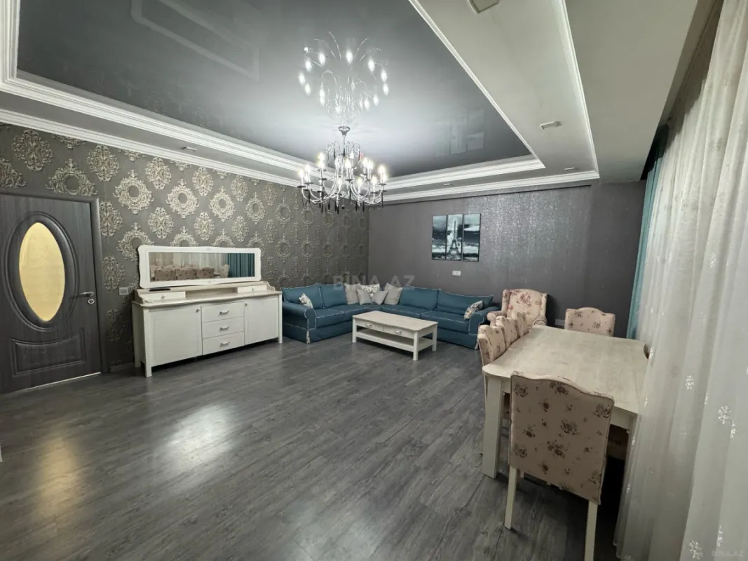 Kirayə verilir 3 otaqlı mənzil 130 m²