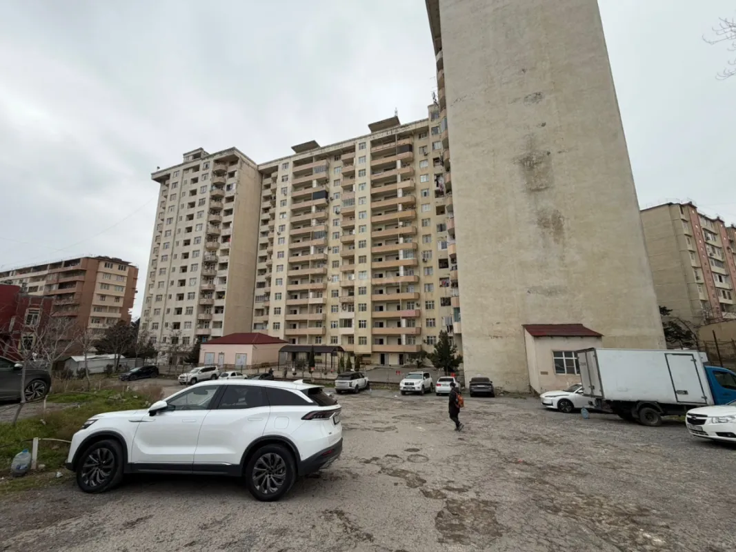 Satılır 3 otaqlı mənzil 90 m²