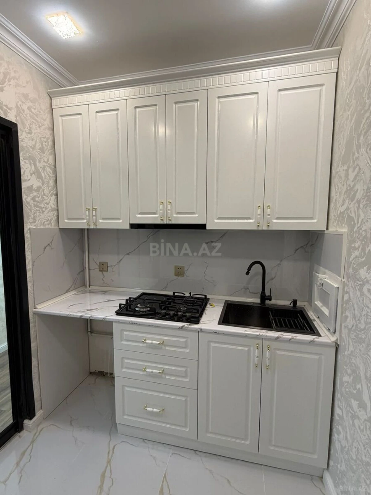 Satılır 3 otaqlı mənzil 90 m²