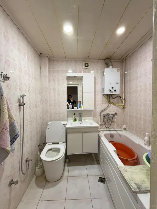 Satılır 2 otaqlı mənzil 55 m²