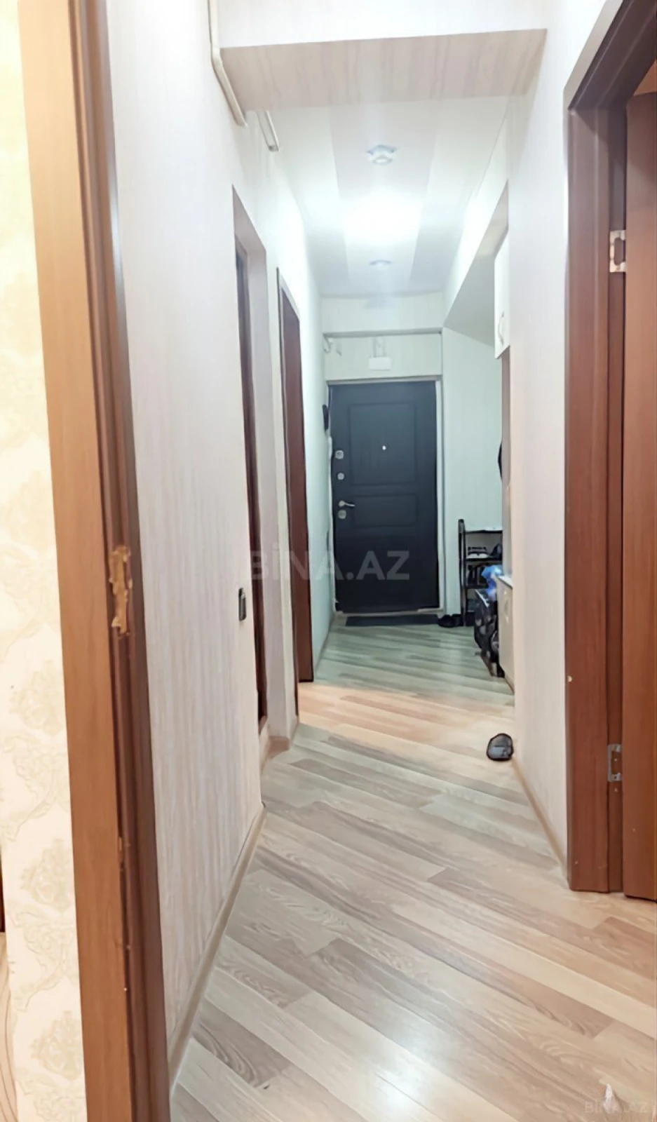 Satılır 2 otaqlı mənzil 74 m²