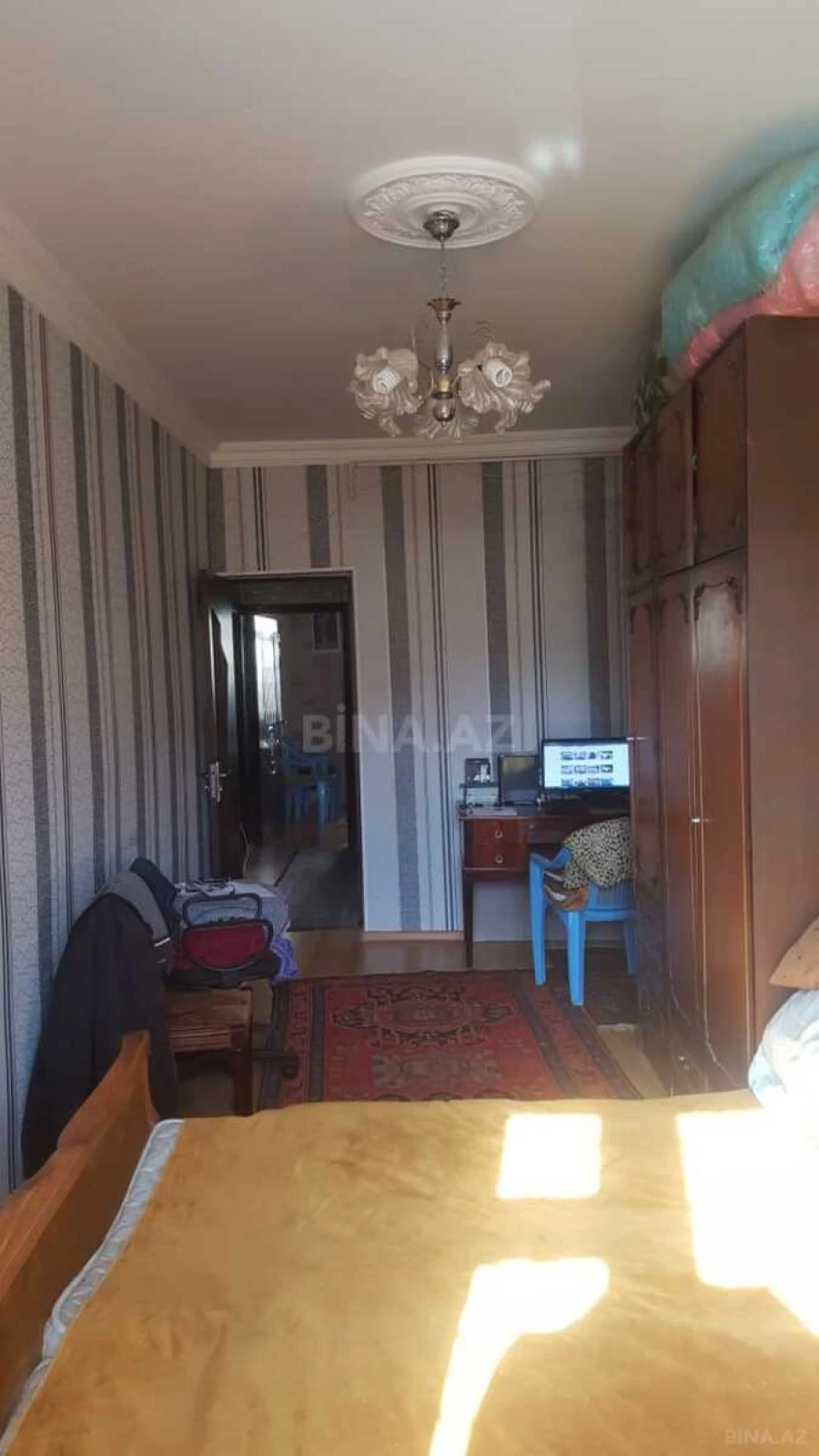 Satılır 4 otaqlı mənzil 90 m²