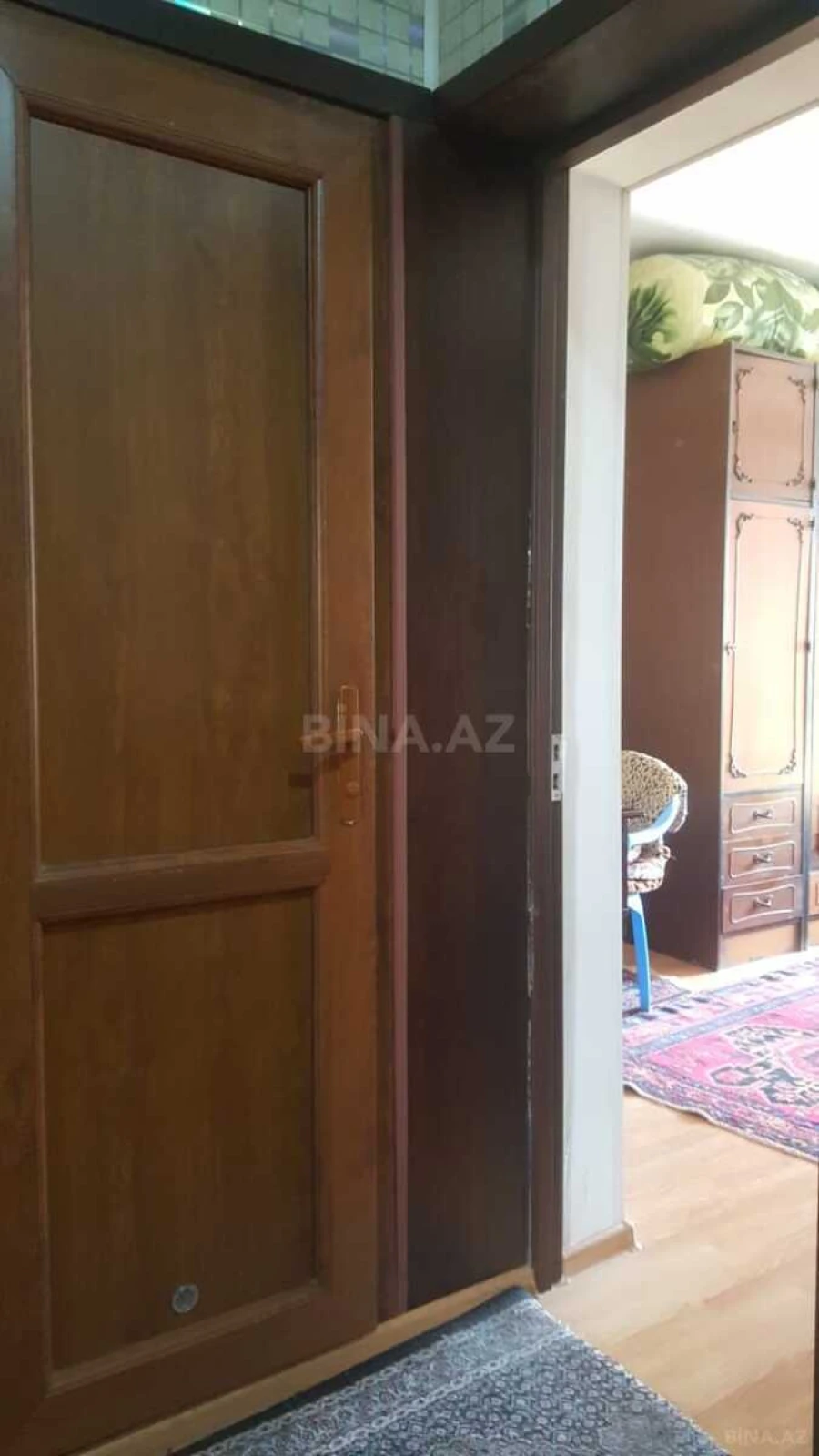 Satılır 4 otaqlı mənzil 90 m²