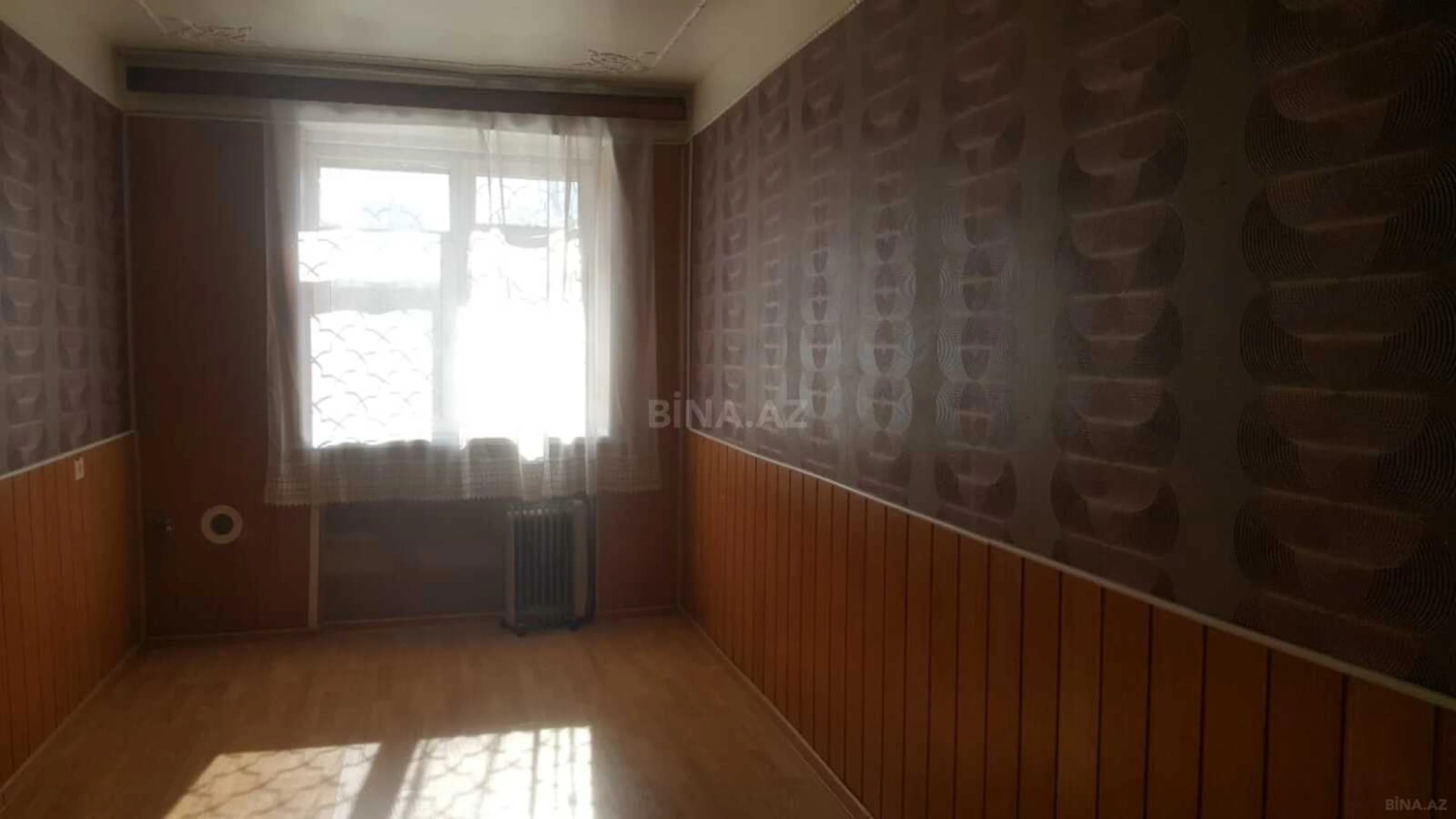 Satılır 4 otaqlı mənzil 90 m²